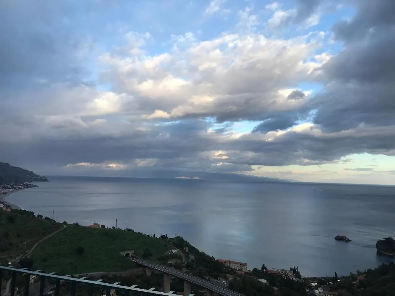 B&B La Terrazza Sul Mare Taormina 3*,